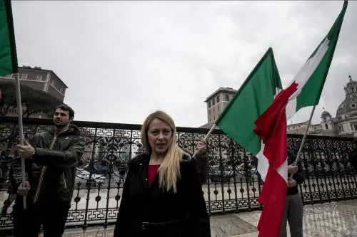 "Intervallo a piazzale Loreto": il post choc del consigliere Pd