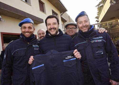 Migranti, Salvini zittisce la Cei: "C'è chi vuole che giuri sul Corano"