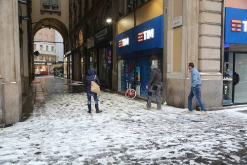 Allerta neve, pronte 9mila tonnellate di sale. "Ma scuole aperte"
