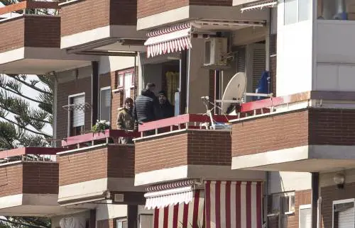 Carabiniere pianificò la strage: lasciati assegni per i funerali delle figlie