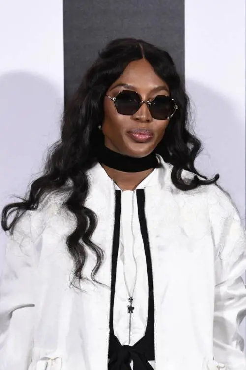 Naomi Campbell, topless con il nuovo fidanzato: ecco chi è 