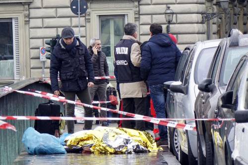 Firenze, sei colpi di pistola: ​ucciso un immigrato in centro
