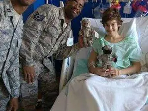 Florida, a 16 anni combatte il cancro. I bulli: "Ti meriti di morire"