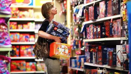 Toys R Us in crisi: verso la chiusura dei negozi Usa