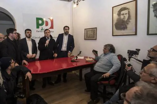 Calenda: "Basta autoflagellarsi o resteranno solo M5S e Lega"