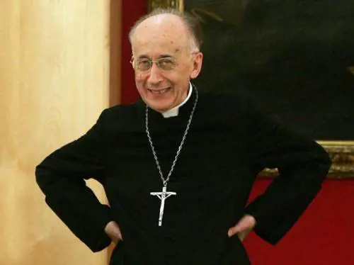 Il cardinale Ruini: "Chiesa dialoghi con Salvini. No a preti sposati"