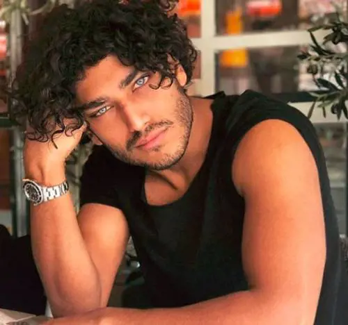 Ballando con le stelle, Akash svela la sua identità: "Ecco perché ho mentito"
