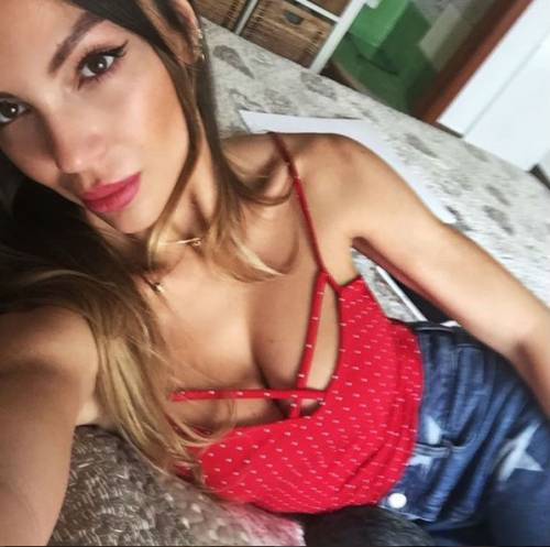 Sarah Nile, top sexy su Instagram 