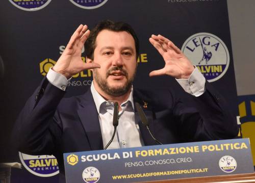 Salvini e il rebus del governo "M5s? Bene tutti tranne il Pd"