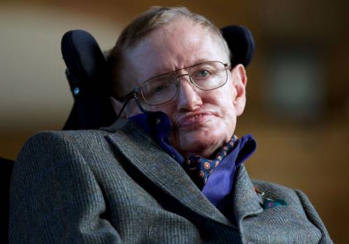Stephen Hawking, lo scienziato entrato nella cultura pop: le reazioni social