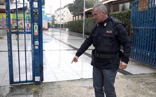 La mamma di uno dei killer del vigilante di Napoli: "Non mi vedrà più"