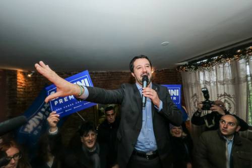 Salvini promette: "Con me al governo via le sanzioni alla Russia"
