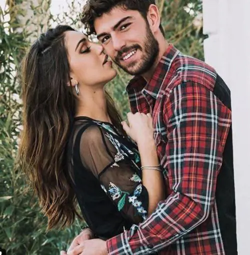 Cecilia Rodriguez e Ignazio sponsorizzano i prodotti hot