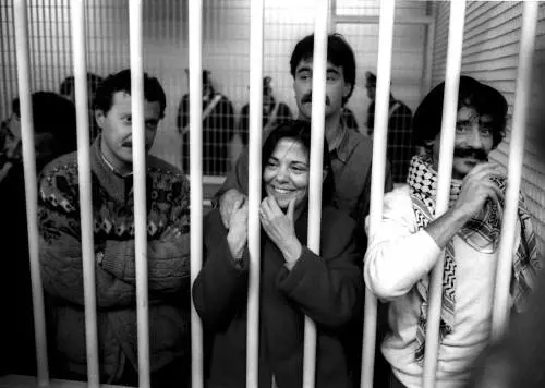 "Una vita a pensare a come non morire e poi...". La rabbia degli agenti per la Balzerani