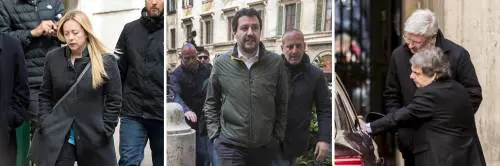 Berlusconi riunisce il centrodestra: "Camera al M5S, Senato a noi"