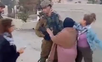 Schiaffeggiò soldato israeliano: otto mesi di carcere