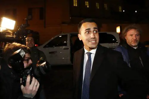 Di Maio ora attacca Salvini: "Il premier lo devo fare io"