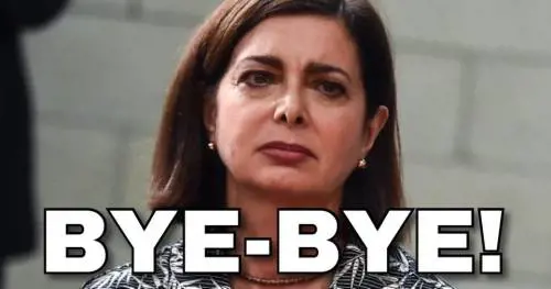 Salvini "saluta" la Boldrini: "Bye bye presidente!"
