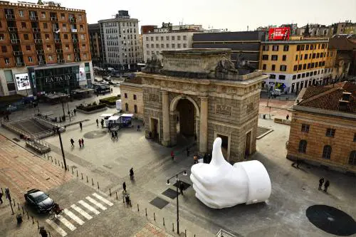 XXV aprile, spunta un altro "dito"