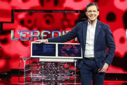 "Negli ultimi tempi era stanco e pallido". Il racconto delle ultime ore di Frizzi