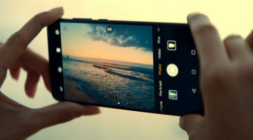 La nuova guerra fredda è sui cellulari