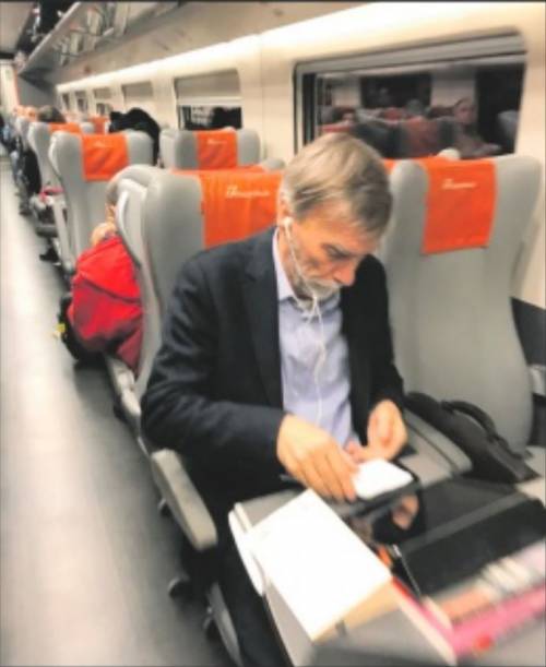 E il ministro dei Trasporti viaggia solo in seconda classe