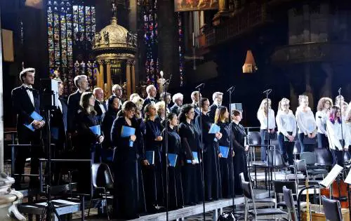 L'orchestra Verdi in Duomo con le note della «Passione»