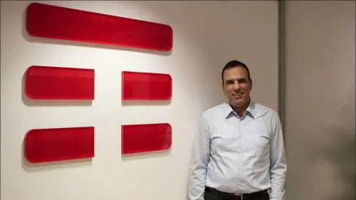 I sindaci Telecom "aprono" a Elliott