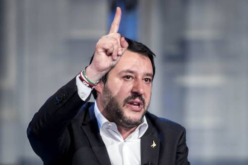 Salvini: "Non tiro a campare per un anno. Meglio il voto subito"
