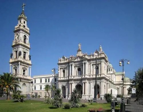 Serbo ruba i soldi al Santuario di Pompei