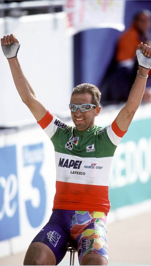 Trentin, Ganna e Moscon a caccia di una Roubaix che ci sfugge da 20 anni
