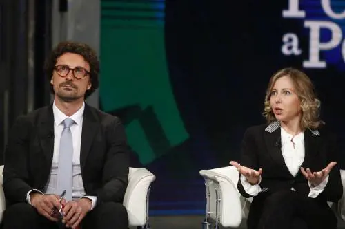 Quei due homus grillino a "Porta a Porta"