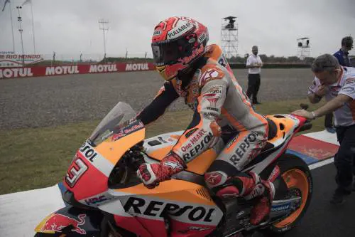 Quella "violenza" dietro la firma di Marquez