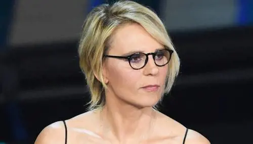 Uomini e Donne, anche Maria De Filippi commenta il "caso" Sara Affi Fella