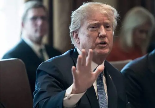 Fbi perquisisce ufficio dell'avvocato di Trump. L'ira del presidente