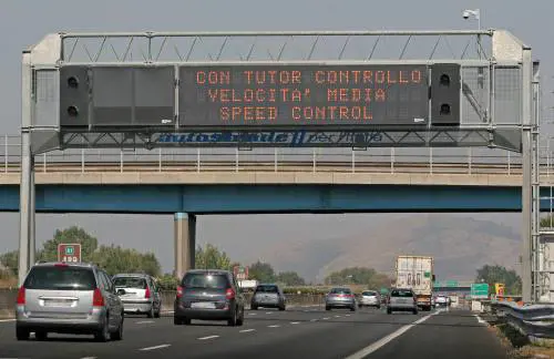 Arrivano i "nuovi" Tutor per rilevare la velocità