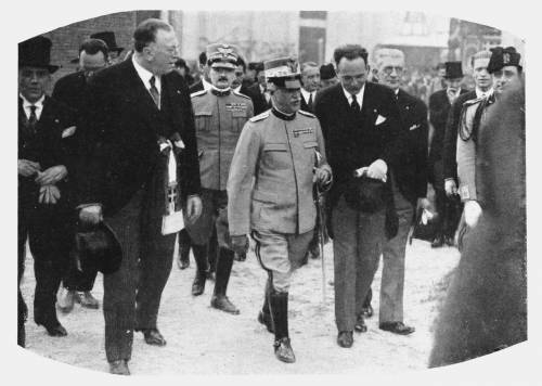 Quel mistero di 90 anni fa: mai trovato chi attentò al re