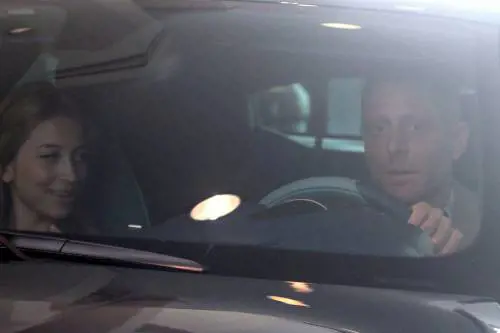 Lapo Elkann visto a Milano con una ragazza misteriosa