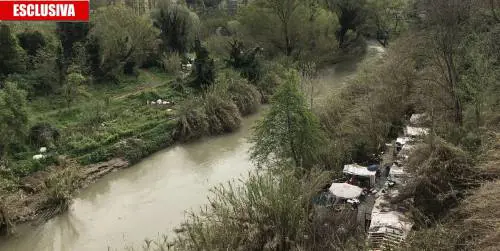 Favelas sull'Aniene, dopo la bonifica da 100mila euro restano gli accampamenti