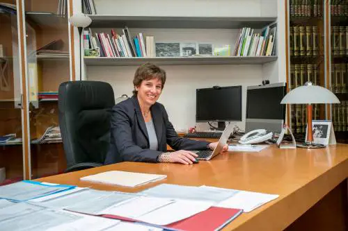 Via l'islamo-sinistra dagli atenei