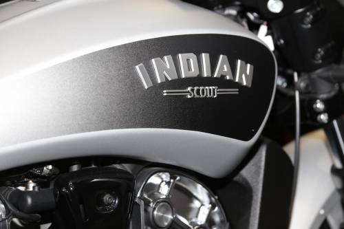 Indian, la moto si accende da sola: mistero risolto