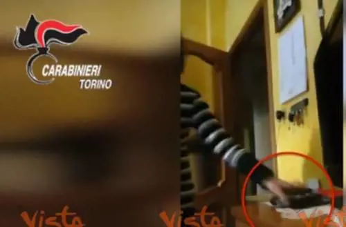Torino, medico di base ruba in casa del paziente