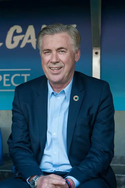 Ancelotti compie 59 anni: gli auguri del Napoli e del Milan