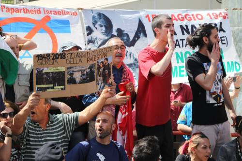 Proteste contro Israele al corteo di Milano per il 25 aprile