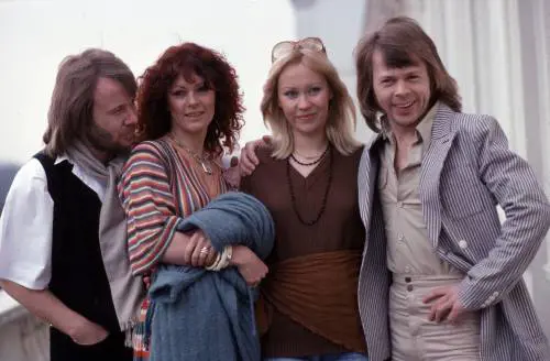 Gli Abba incidono due nuove canzoni: "Siamo vecchi ma in gamba"