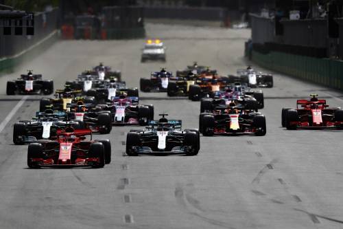 Formula Uno, Gp di Azerbaijan: vince Hamilton davanti a Raikkonen. Quarto Vettel