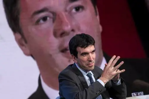 Martina contro Renzi: "Altro che pop corn... Pd cerchi l'alternativa"