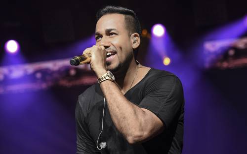 La voce di  Romeo Santos il re della bachata all'Open Theatre di Rho