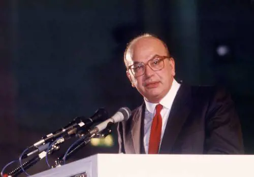 Da Craxi a Willy Brandt: Intini racconta il '900