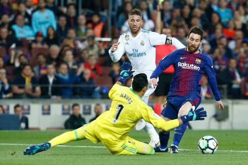 Barcellona-Real: tante emozioni, un'espulsione e l'addio di Iniesta